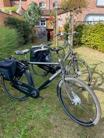 Heren en dame fiets, Fietsen en Brommers, Ophalen, Zo goed als nieuw, Batavus