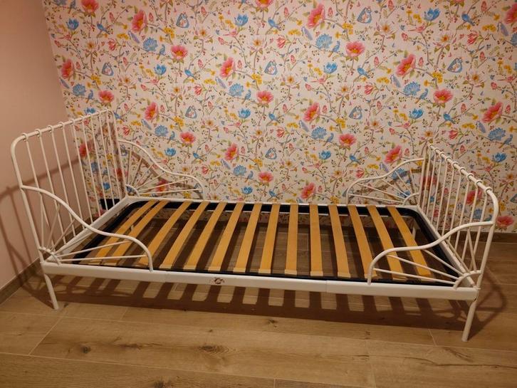 ikea meegroeibed  + Vaste lattenbodem, Kinderen en Baby's, Kinderkamer | Bedden, Gebruikt, Lattenbodem, Matras, Ophalen