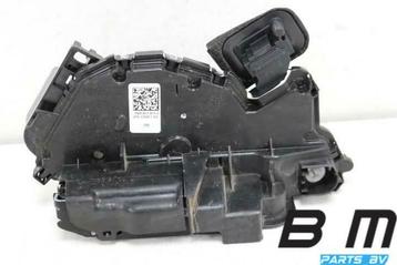 Portierslot linksvoor VW Tiguan 5NA 5NB837015C