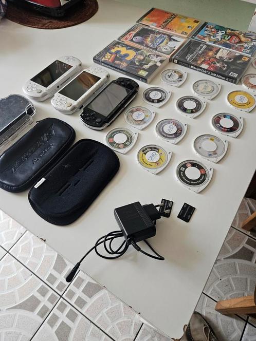 3 x PSP + 19 SPELLEN!!, Games en Spelcomputers, Spelcomputers | Sony PSP, Zo goed als nieuw, PSP, Zwart, Ophalen