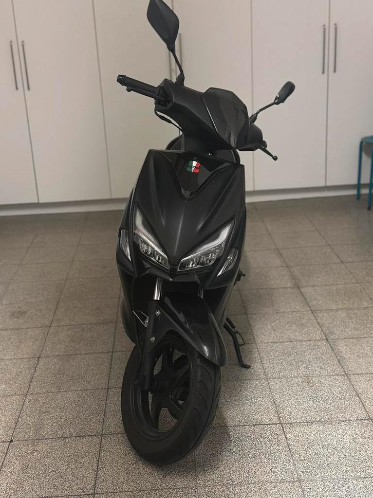 GTS SIROCCO, Fietsen en Brommers, Scooters | Overige merken, Zo goed als nieuw, Klasse A (25 km/u), Benzine, Ophalen