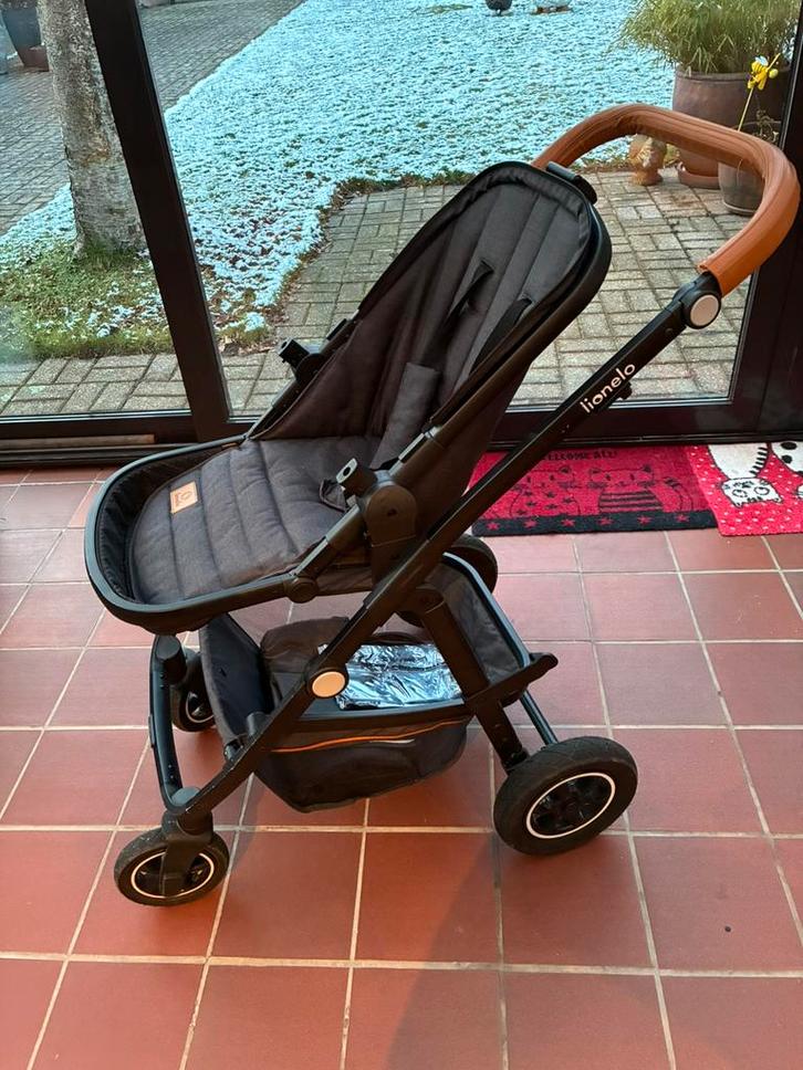 Buggy Lionelo Ingrid - kinderwagen tot 22 kg (1 x gebruikt), Kinderen en Baby's, Buggy's, Zo goed als nieuw, Overige merken, Regenhoes
