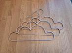 3 taupe wolken kapstokjes, Ophalen of Verzenden, Zo goed als nieuw