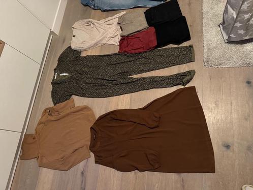 Volledige set zwangerschapskleding te koop MAAT XS-S, Kleding | Dames, Zwangerschapskleding, Zo goed als nieuw, Maat 36 (S), Ophalen