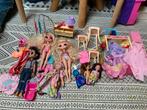 Lot barbies en meubels, Kinderen en Baby's, Ophalen, Gebruikt, Barbie