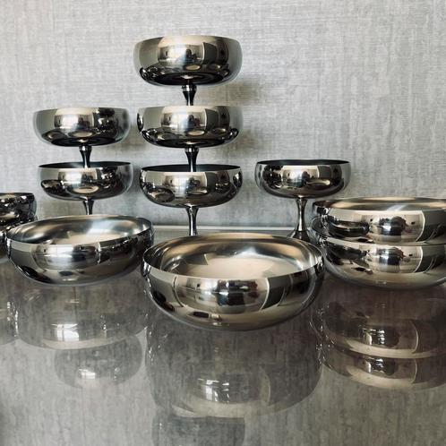 Vintage RVS ijscoupes champagnecoupes AMC art design Italy, Antiek en Kunst, Antiek | Servies los, Ophalen of Verzenden
