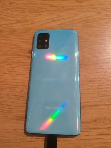 Samsung A51, fissuré disponible aux enchères