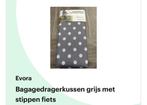 Fietskussen achteraan, Fietsen en Brommers, Fietsaccessoires | Fietsstoeltjes, Ophalen, Achterzitje, 22 t/m 36 kg, Zo goed als nieuw