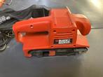 Bandschuurmachine Black&Decker, Doe-het-zelf en Bouw, Gereedschap | Schuurmachines, Ophalen, Zo goed als nieuw, 600 tot 1200 watt