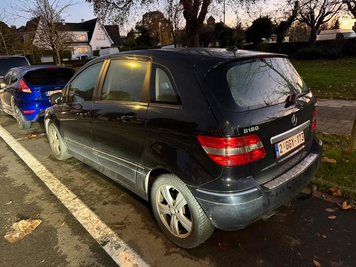 Mercedes B180 CDI, Auto's, Mercedes-Benz, Particulier, B-Klasse, Diesel, Euro 5, Stadsauto, 5 deurs, Handgeschakeld, Zwart, Zwart