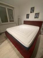 Lit coffre velour 2 places, Maison & Meubles, Chambre à coucher | Lits boxsprings, Autres dimensions, Rouge, Comme neuf, Enlèvement