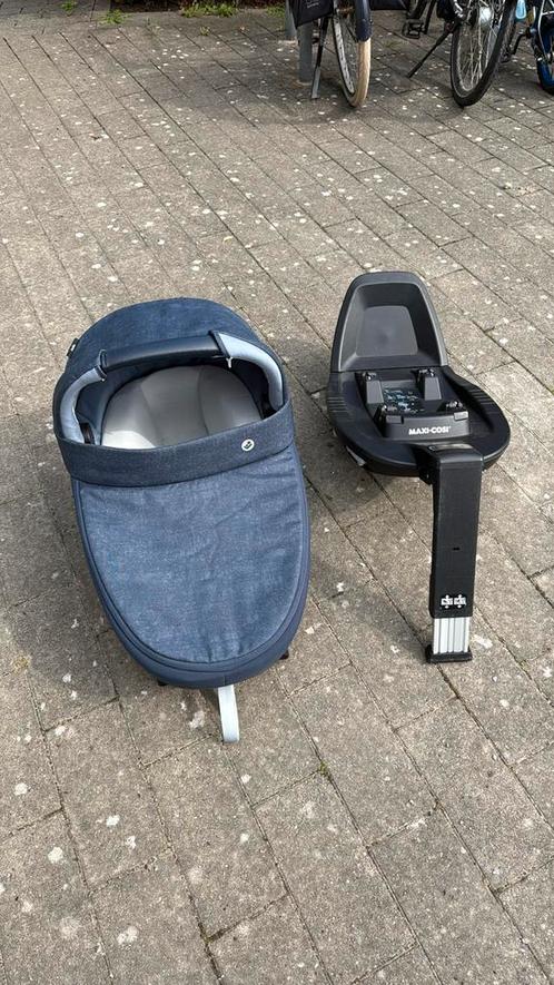 MaxiCosi autowieg/reiswieg met bijhorende 3way-fix, Kinderen en Baby's, Autostoeltjes, Zo goed als nieuw, Maxi-Cosi, 0 t/m 18 kg