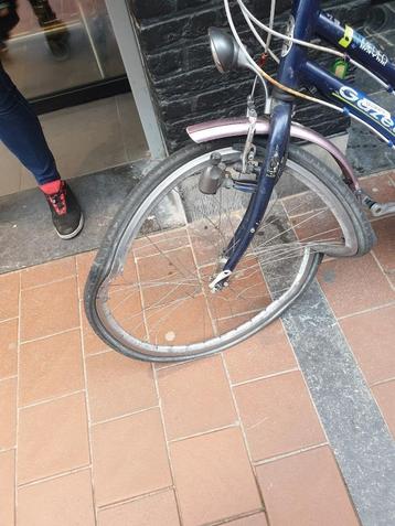 FIETSEN beschikbaar voor biedingen