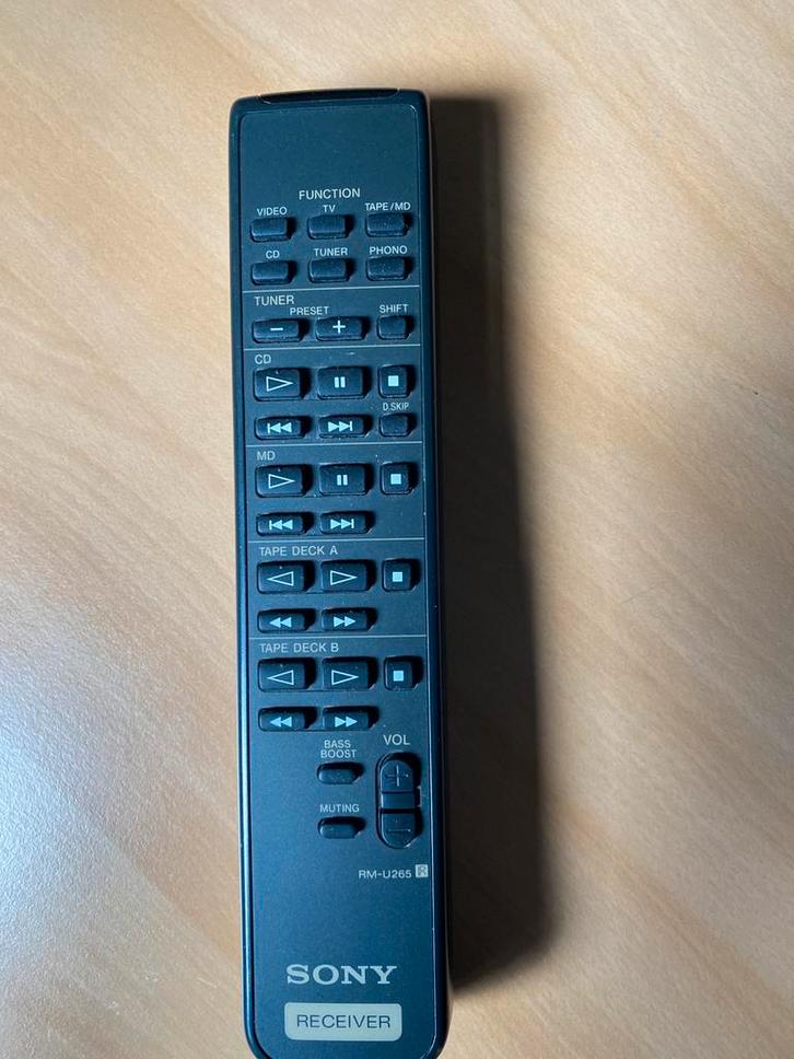 Sony RM-U265, Audio, Tv en Foto, Afstandsbedieningen, Gebruikt, Ophalen