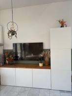 Stijlvolle tv-kast met witte kasten en houten blad, Huis en Inrichting, Kasten |Televisiemeubels, Ophalen, Scandinavisch, Zo goed als nieuw