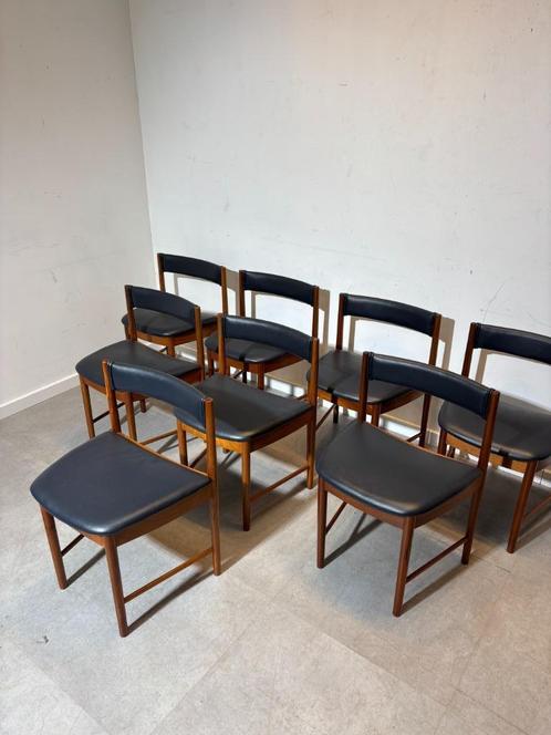 Set of 8  stoelen vintage Mcintosh, Huis en Inrichting, Stoelen, Ophalen