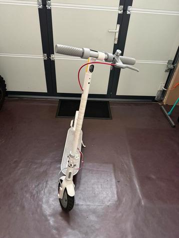 Xiaomi 3 lite beschikbaar voor biedingen