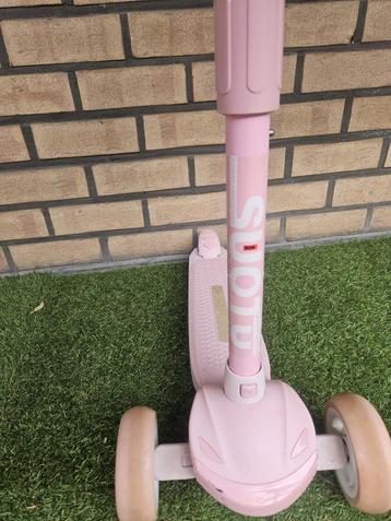 driewieler kinderstep beschikbaar voor biedingen