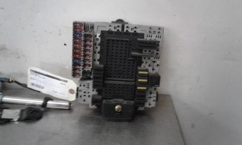 ZEKERINGKAST Volvo S80 (TR / TS) (01-1998/02-2008) (2041305), Auto-onderdelen, Elektronica en Kabels, Volvo, Gebruikt