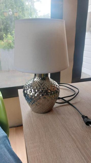 Lampen beschikbaar voor biedingen