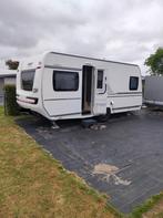Fendt 495 apero met voortent, Caravans en Kamperen, Caravans, Particulier, Koelkast, Fendt