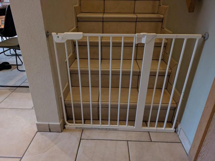 Traphekje met verlengstuk van het merk BabyDan, Kinderen en Baby's, Traphekjes, Zo goed als nieuw, Klemhekje, Metaal of IJzer