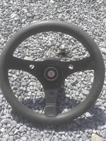 Volant trois branches pour OPEL Kadette beschikbaar voor biedingen