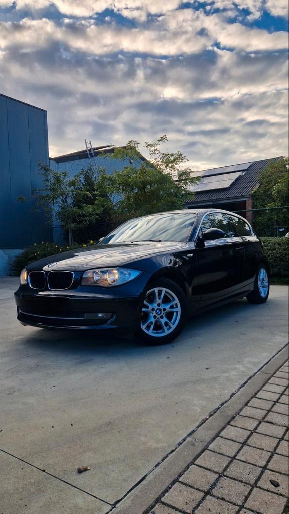 BMW 118 D, Auto's, BMW, Bedrijf, Te koop, 1 Reeks, Diesel, Automaat, Dealer onderhouden, Onderhoudsboekje, Ophalen