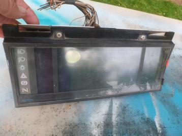 RENAULT 11 electronic: instrumenten  beschikbaar voor biedingen