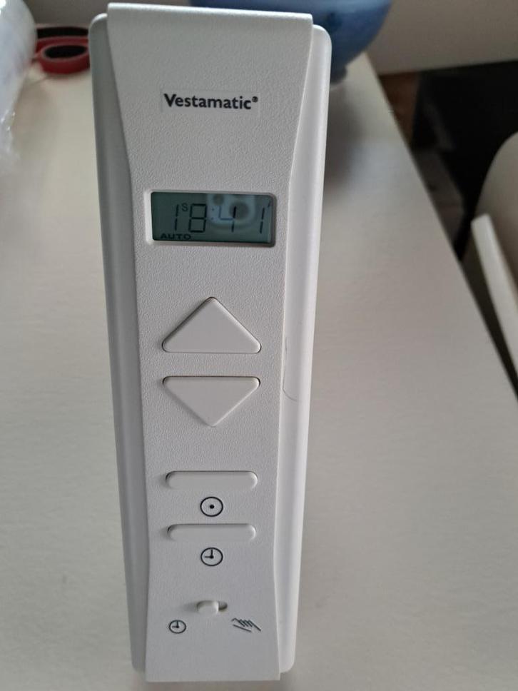 Commande du moteur du volet, Bricolage & Construction, Volets, Comme neuf, Moins de 100 cm, Moins de 100 cm, Blanc, Fonctionnement électrique