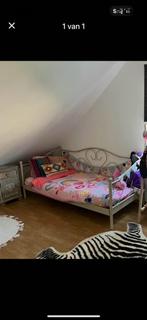 Eenpersoonsbed meisje zonder matras, Enlèvement, Comme neuf, Matelas