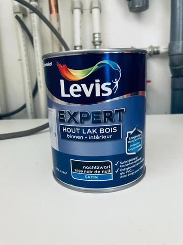 LEVIS EXPERT HOUT LAK - NACHTZWART - SATIJN beschikbaar voor biedingen