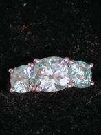 Uitzonderlijk mooi ring, 4,20 karaat, Handtassen en Accessoires, Ringen, Nieuw, 17 tot 18, Met edelsteen, Dame