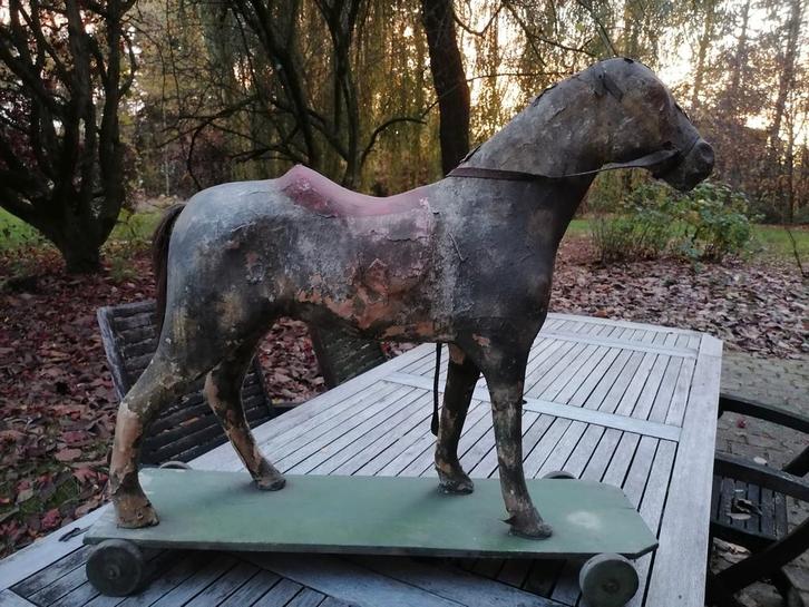 Grand cheval jouet ancien sur roulettes (années 1930), Antiek en Kunst, Antiek | Speelgoed, Ophalen