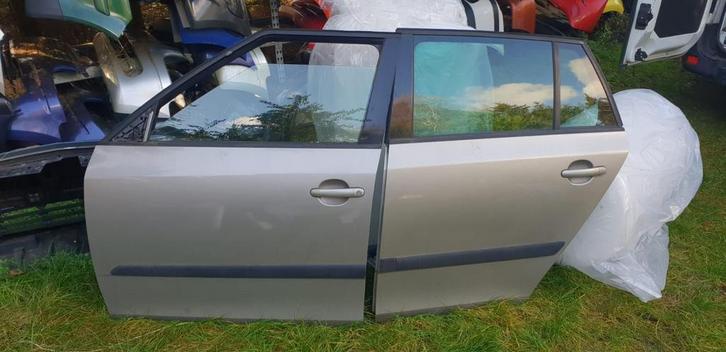 SKODA FABIA SW  PORTIEREN LV+LA BJ 2007 TOT 2009, Auto-onderdelen, Carrosserie, Deur, Gebruikt, Ophalen of Verzenden