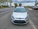 Ford fiesta 16 crdi  euro 5, Te koop, Zilver of Grijs, Berline, Dakrails