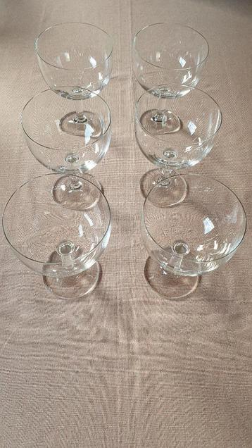 kristallen trappistglazen beschikbaar voor biedingen