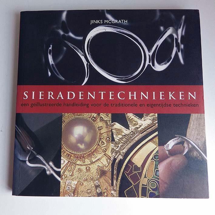Sieradentechnieken, Boeken, Hobby en Vrije tijd, Zo goed als nieuw, Ophalen
