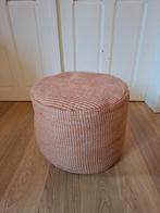 Stevige, kwaliteitsvolle poef in warme tint, Huis en Inrichting, Zetels | Voetbanken en poefs, Ophalen, Zo goed als nieuw, Rond