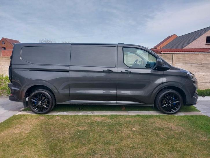 Ford transit custom L2 limited 170 pk aut., Auto's, Bestelwagens en Lichte vracht, Particulier, Trekhaak, Ford, Diesel, Euro 6
