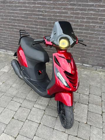 Piaggio zip 125cc volledig of in onderdelen beschikbaar voor biedingen