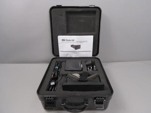 Oculus DK1 (Dev Kit 1) Zeldzame verzamelaar met originele do, Games en Spelcomputers, Virtual Reality, Zo goed als nieuw, Ophalen of Verzenden