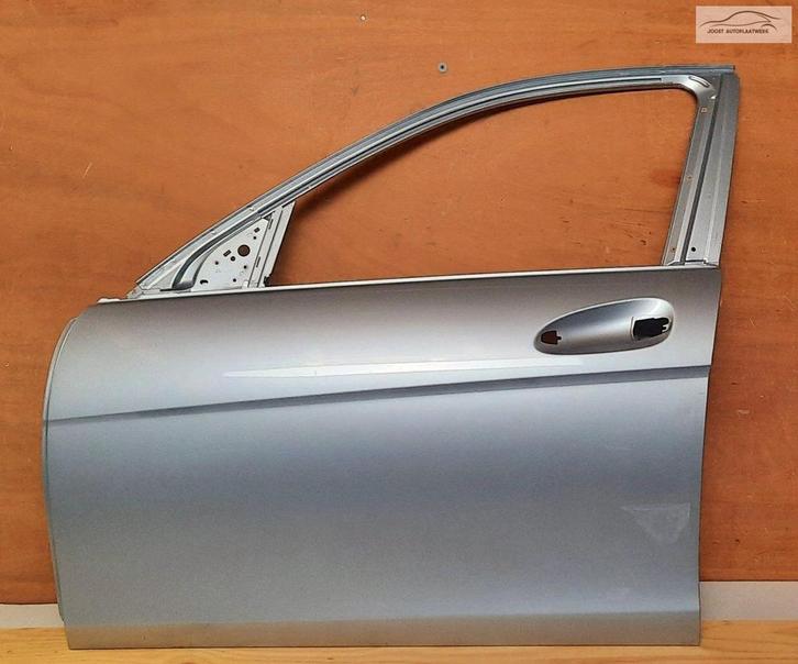 Portier deur linksvoor Mercedes C-klassw W204 2007-2014, Auto-onderdelen, Carrosserie, Deur, Mercedes-Benz, Voor, Links, Gebruikt