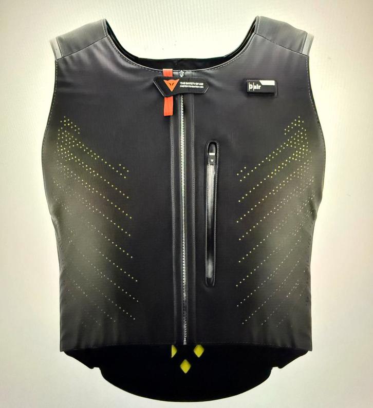 Gilet airbag Dainese Smart Air taille M-L, Motos, Vêtements | Vêtements de moto, Combinaison, Enlèvement