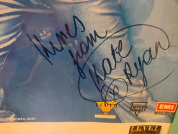 GROTE gesigneerde poster 💋 " kisses from KATE RYAN "  beschikbaar voor biedingen