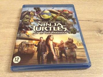 DVD Blue Ray : Out of the Shadow sur des tortues ninja mutan disponible aux enchères