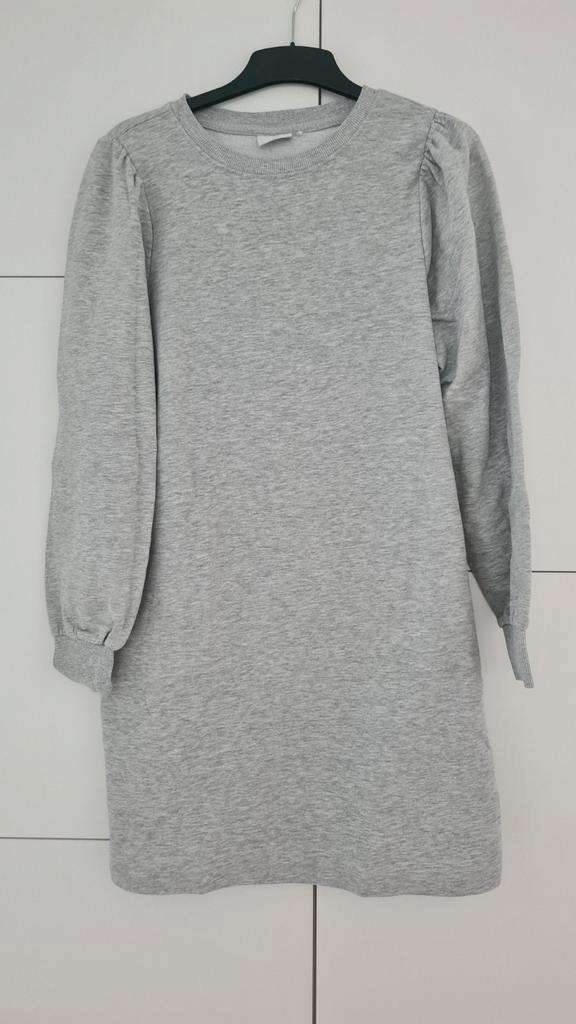 ONLY Grijze sweatjurk maat S, Kleding | Dames, Jurken, Gedragen, Maat 36 (S), Grijs, Knielengte, Ophalen of Verzenden