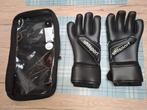 Gants de gardien, Sport en Fitness, Voetbal, Ophalen of Verzenden, Zo goed als nieuw, Handschoenen