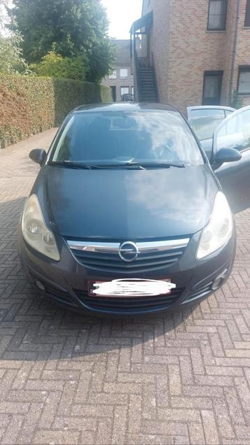 Opel Corsa B – Diesel – 5 zitplaatsen beschikbaar voor biedingen