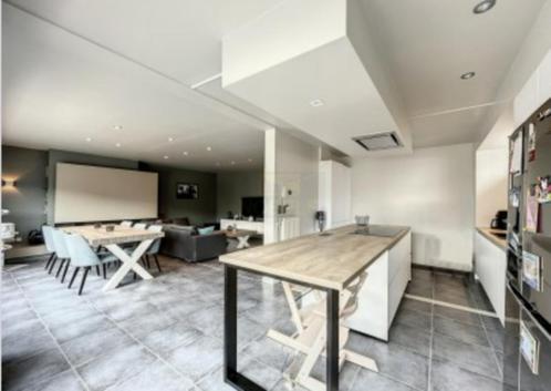 Appartement te huur Eke-Dorp (Nazareth - De Pinte), Immo, Appartementen en Studio's te huur, Gent, 50 m² of meer
